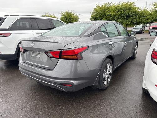 Gun Metallic 2024 Nissan Altima S FWD