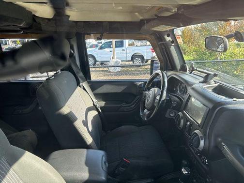 2011 Jeep Wrangler Unlimited Sport