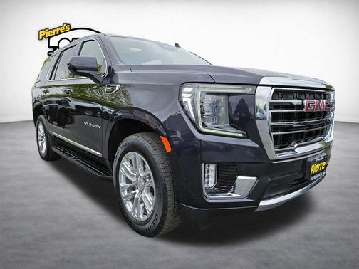 Black 2023 GMC Yukon SLT