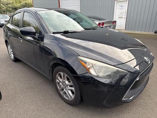 2016 Scion iA Base