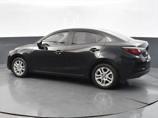 2016 Scion iA Base