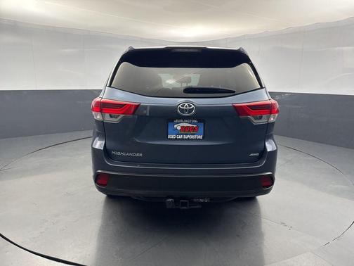 Shoreline Mist 2019 Toyota Highlander LE