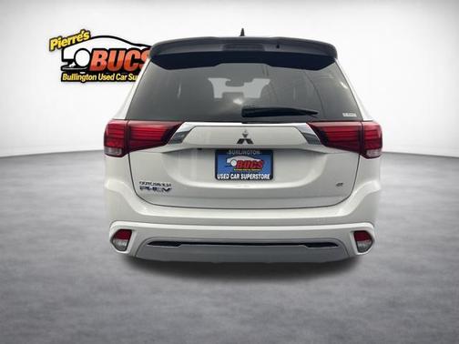 Pearl White 2021 Mitsubishi Outlander PHEV GT