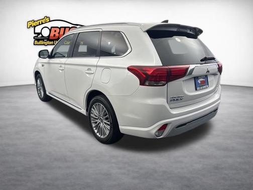 Pearl White 2021 Mitsubishi Outlander PHEV GT