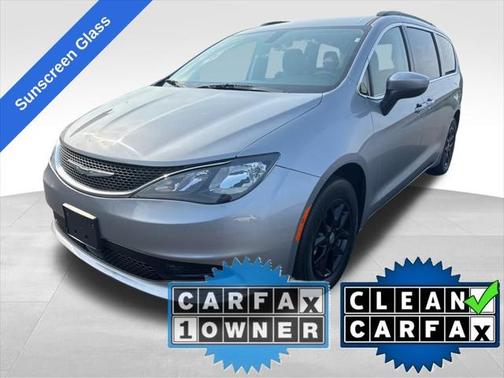 2021 Chrysler Voyager LXI