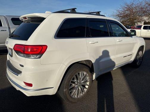 2017 Jeep Grand Cherokee Summit