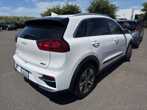 2022 Kia Niro EV S