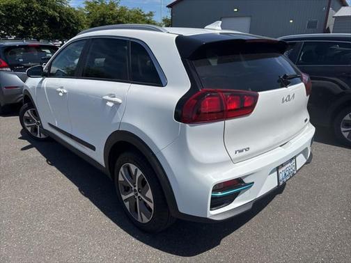 2022 Kia Niro EV S