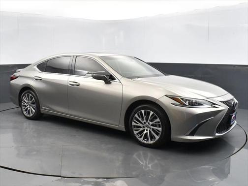 2021 Lexus ES 300h Base
