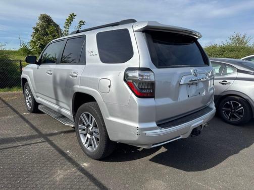 Classic Silver Metallic 2022 Toyota 4Runner TRD Sport