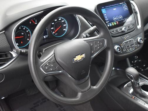 2021 Chevrolet Malibu FWD LT