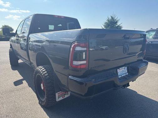 2024 RAM 2500 Laramie Crew Cab 4x4 6'4' Box
