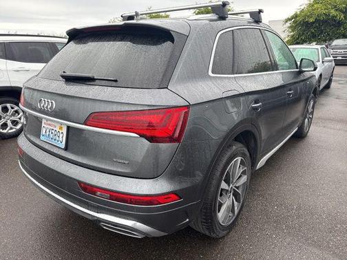 2024 Audi Q5 45 S line Premium Plus