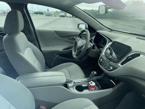 2020 Chevrolet Malibu FWD LT