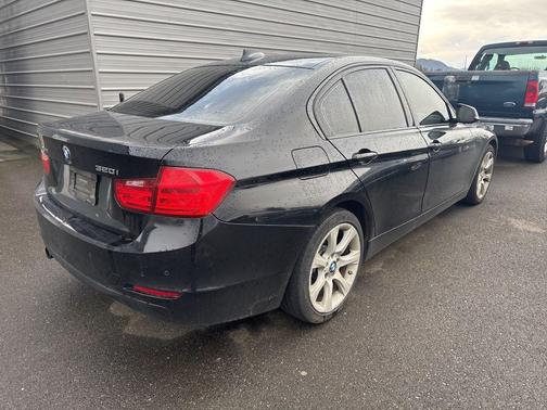 2015 BMW 320 i