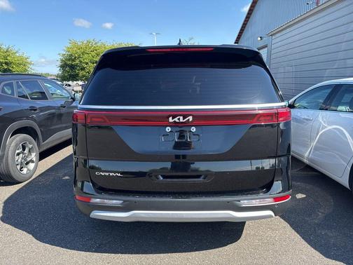 Aurora Black 2023 Kia Carnival LX