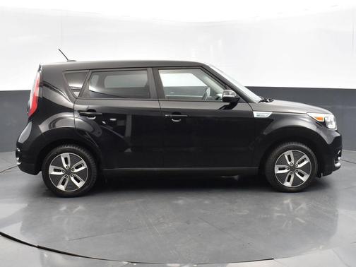 2017 Kia Soul EV Base