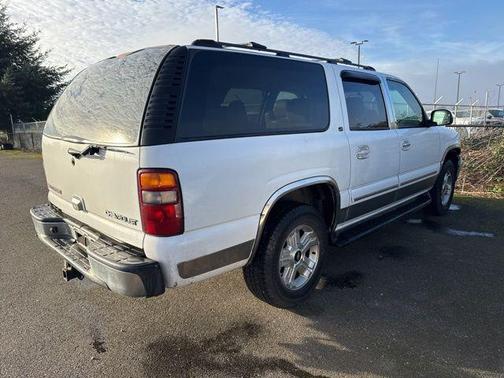 2003 Chevrolet Suburban 1500 LT