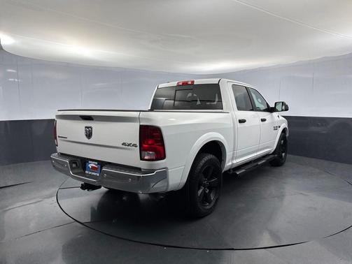 Bright White 2017 RAM 1500 SLT