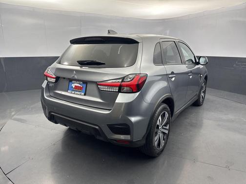 Mercury Gray Metallic 2024 Mitsubishi Outlander Sport 2.0 ES