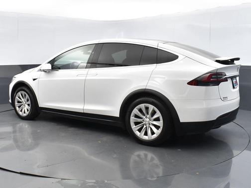 2021 Tesla Model X Long Range Dual Motor All-Wheel Drive