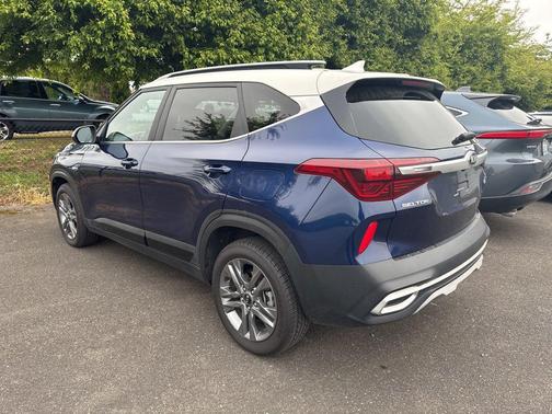 Ocean Blue 2021 Kia Seltos S