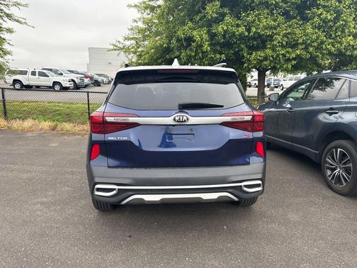 Ocean Blue 2021 Kia Seltos S
