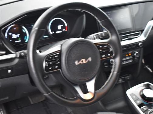 2022 Kia Niro EV S