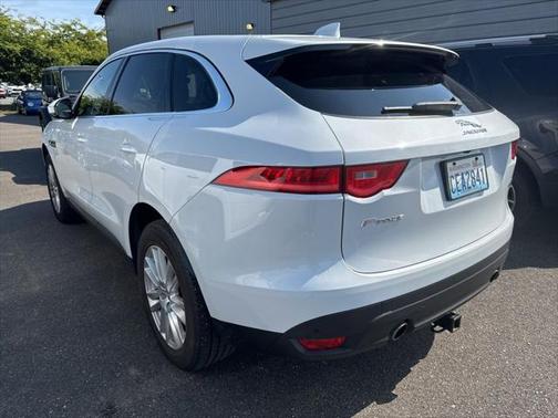 2019 Jaguar F-PACE 30t Prestige