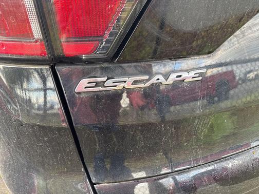 Shadow Black 2018 Ford Escape SEL