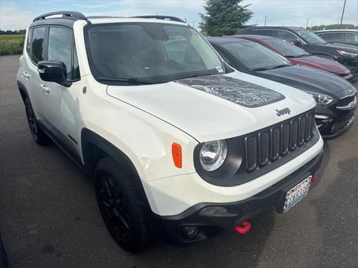 2017 Jeep Renegade Trailhawk