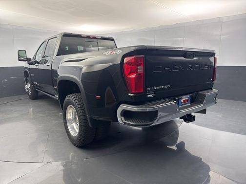 2024 Chevrolet Silverado 3500 LTZ
