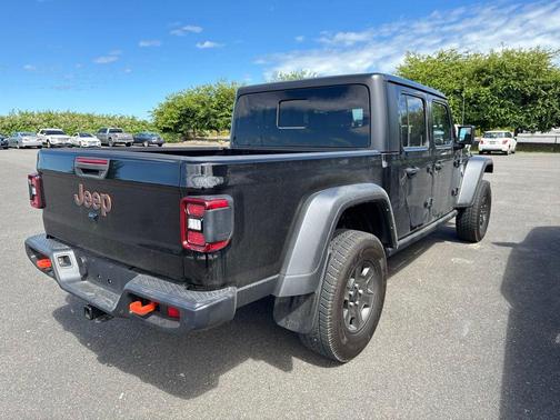 Black 2021 Jeep Gladiator Mojave