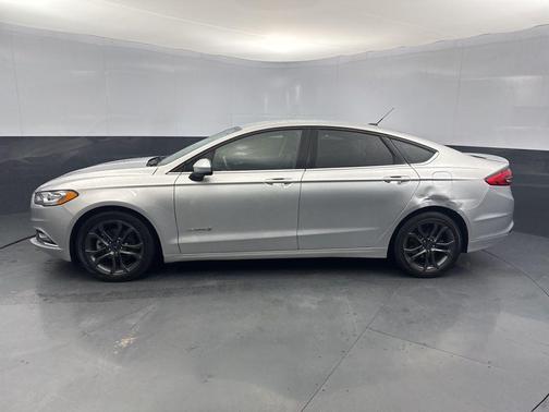 2018 Ford Fusion Hybrid SE