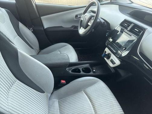 2017 Toyota Prius Four