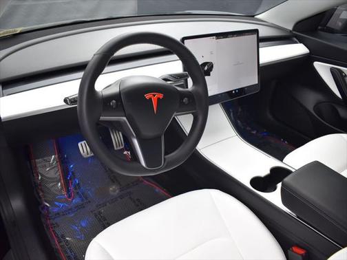 2020 Tesla Model 3 Performance