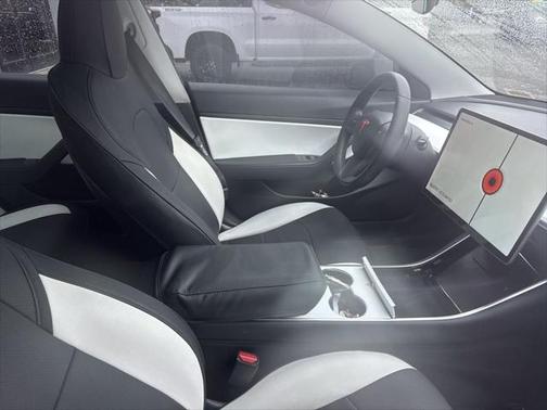 2020 Tesla Model 3 Performance