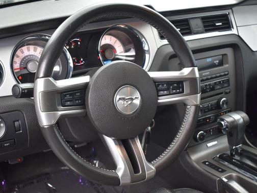 2011 Ford Mustang GT Premium