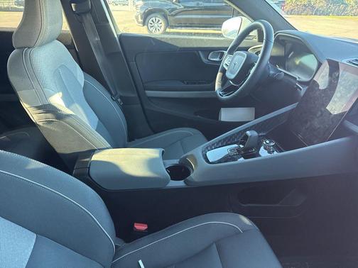 2022 Polestar 2 Long Range Dual Motor