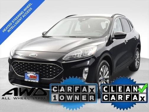 2022 Ford Escape Titanium