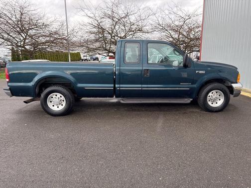 1999 Ford F-350 XLT