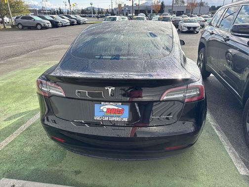 Obsidian Black Metallic 2018 Tesla Model 3 Long Range