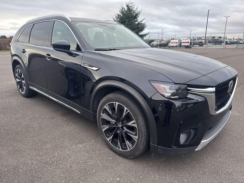 2024 Mazda CX-90 PHEV Premium