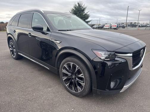 2024 Mazda CX-90 PHEV Premium