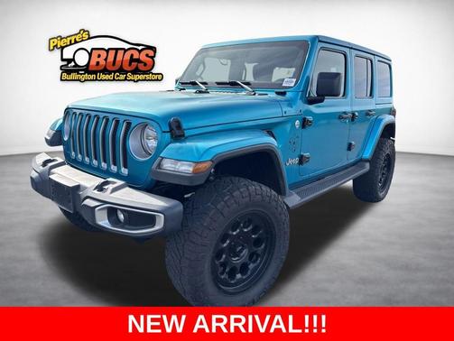 BLACK WITH BIKINI WRAP 2018 Jeep Wrangler Unlimited Sahara