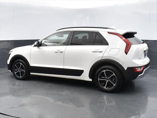 2023 Kia Niro EX
