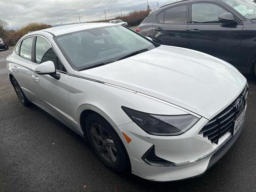 2023 Hyundai SONATA SE