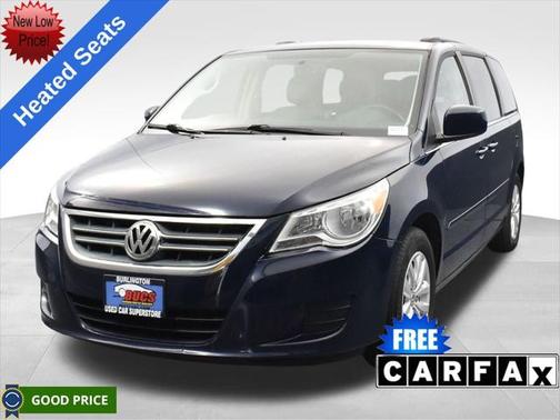 2013 Volkswagen Routan SE