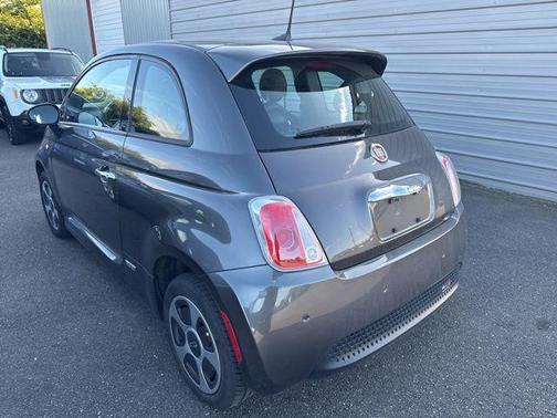 2017 FIAT 500e Battery Electric