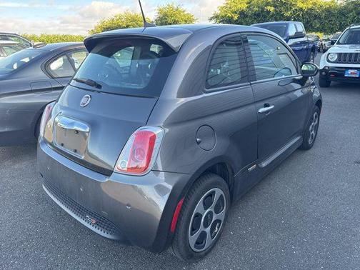2017 FIAT 500e Battery Electric